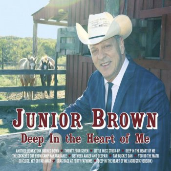 Junior Brown Tar Bucket Dan