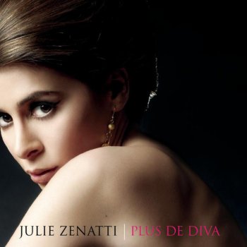 Julie Zenatti Diva rouge