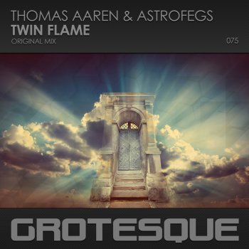 Thomas Aaren feat. AstroFegs Twin Flame