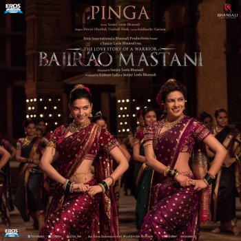 Shreya Ghoshal feat. Vaishali Made Pinga (from "Bajirao Mastani")