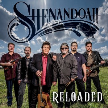 Shenandoah Two Dozen Roses (Live)