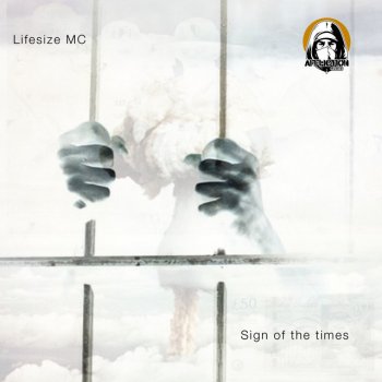 LifeSize MC Fall out