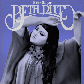 Beth Ditto Oo La La