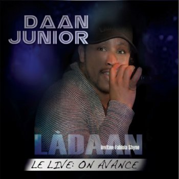 Daan Junior Pas normal (Live)