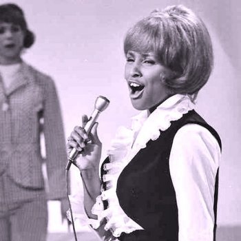 Darlene Love Not Too Young to Get Married
