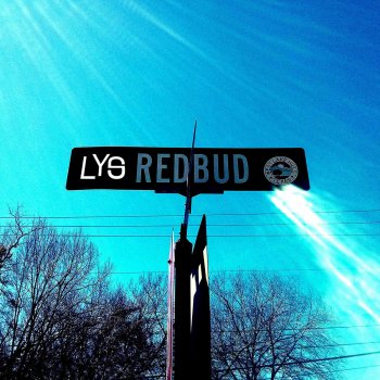 Lys Redbud Street
