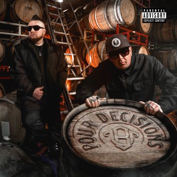 Moonshine Bandits Outta Towners