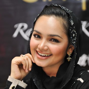Dato' Sri Siti Nurhaliza Engkau - Unplugged