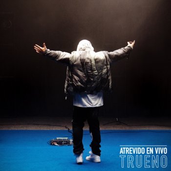 Trueno feat. Kmi420 Sangría - En Vivo