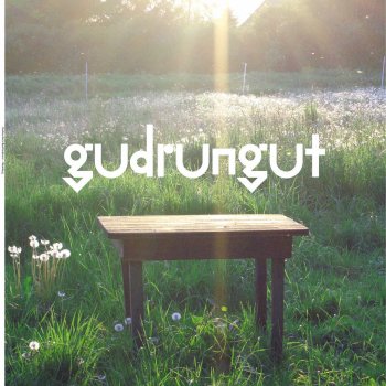 Gudrun Gut Garten - Trimmed