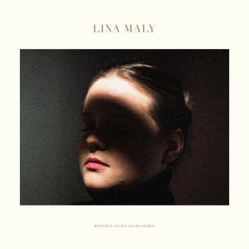 Lina Maly Unterwegs