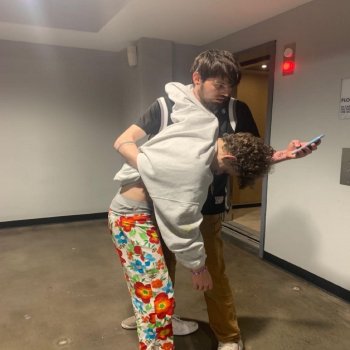 Исполнитель bunnyboy, альбом CATERPILLAR WHIP