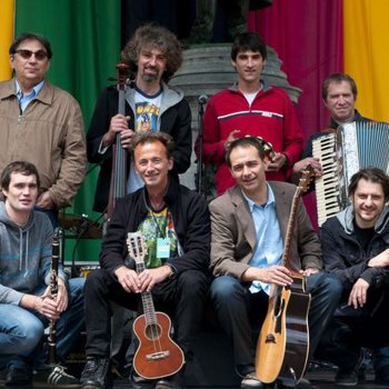 Ljetno Kino Big Band & Vlada Divljan Vodim Te Na More