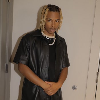 Исполнитель Tayy Brown, альбом Lights on