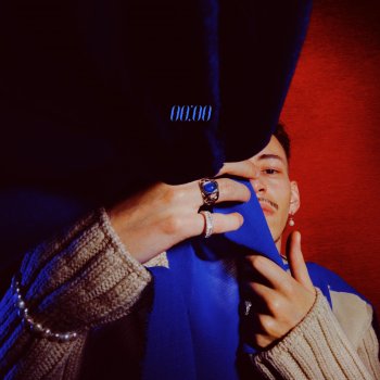VALANTINO 00:00