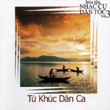 Hoa Tau Người Đàn Bà Dưới Trăng