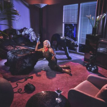 Исполнитель Slayyyter, альбом STARFUCKER (Deluxe)