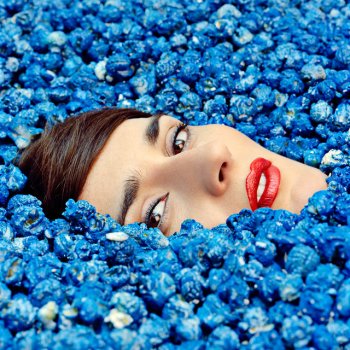 Yelle Moteur Action (Commentary)