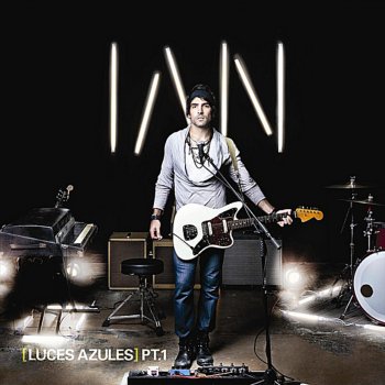 Ian Luces Azules