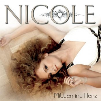 Nicole Mitten in's Herz