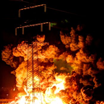 R3SPAWN Explode