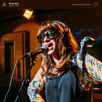 Nicole Atkins Darkness Falls So Quiet (Audiotree Live Version)