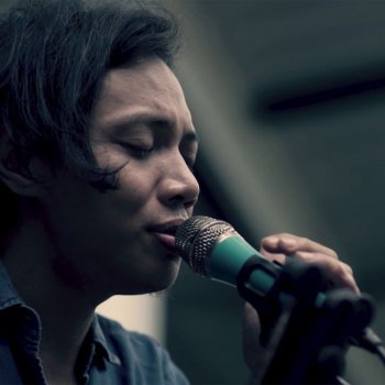 Исполнитель Felix, альбом Semua Tak Sama (Acoustic)