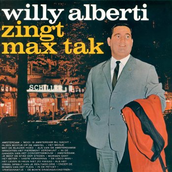 Willy Alberti Onder De Bomen Van Het Plein