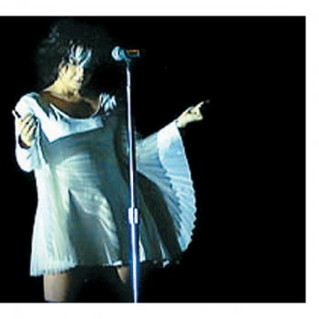 Björk Pluto - Live