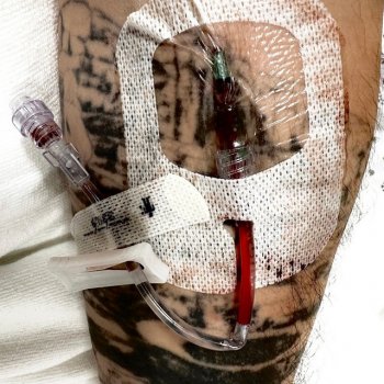 Исполнитель iii, альбом We All Gotta Go Sometime (Live From the Hospital)