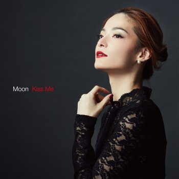 Moon Kiss Me