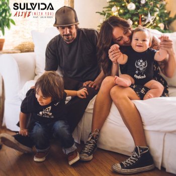 Sulvida feat. Julia Ross Alive (With You)