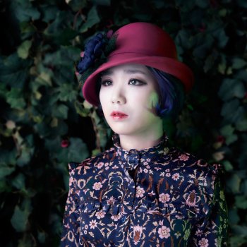 Ahn Ye Eun Elope