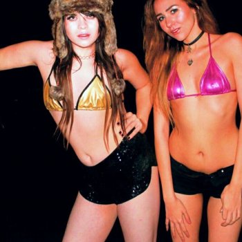 Исполнитель weakxo, альбом Hide a Body - Single