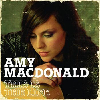 Amy MacDonald Footballer's Wife (Live)