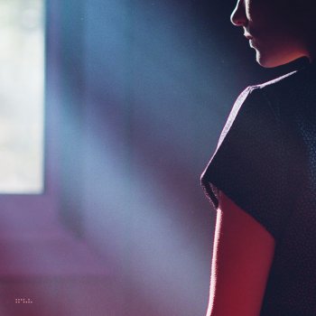 Tycho feat. Saint Sinner Pink & Blue