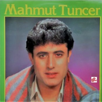 Mahmut Tuncer Masa Üstünde Tepsi