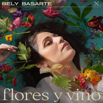 Bely Basarte Flores y vino