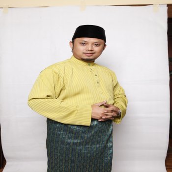 Munif Hijjaz Bidadari