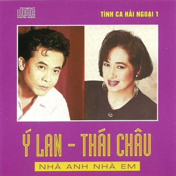 Ý Lan Hoa Trắng Thôi Cài Trên Áo Tím