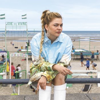 Louane A l’autre