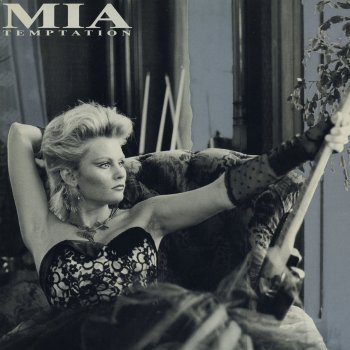 Mia Gundersen Kick It Out