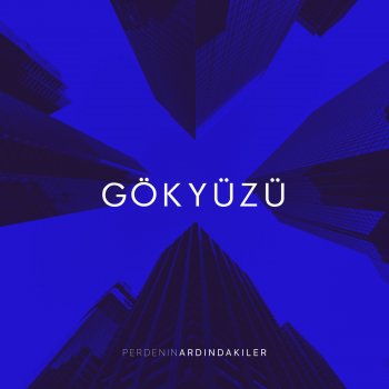 Perdenin Ardındakiler Gökyüzü