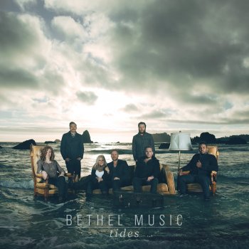 Bethel Music feat. Jenn Johnson Chasing You