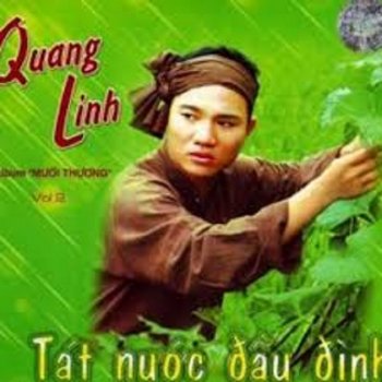 Quang Linh Tát Nước Đầu Đình