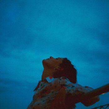 LÉON Chasing A Feeling