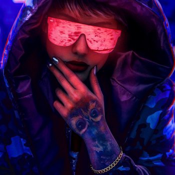 Starix feat. Valerie Baltaeva Gangsta