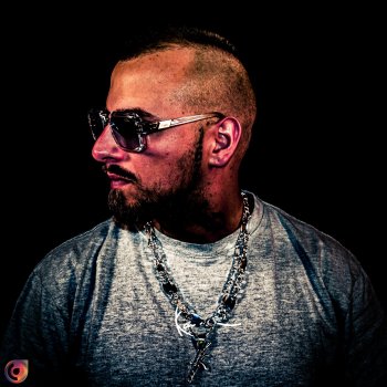 Исполнитель Hitman, альбом 10 27 Free Beat