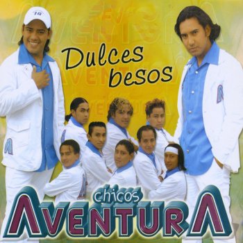 Chicos Aventura Vestida de Blanco