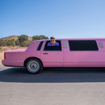 Oliver Tree Cash Machine